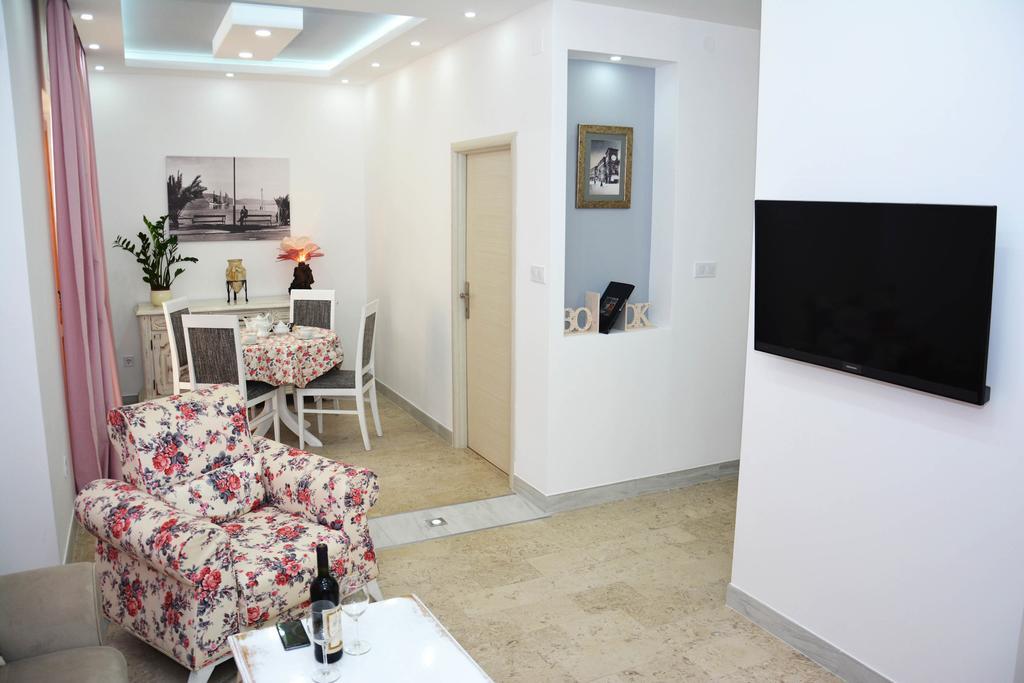 Wukovic Apartments Tivat Dış mekan fotoğraf